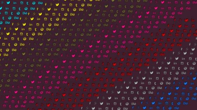 男朋友说我穿裙子不要敞开腿坐这是他底线，我该怎么办？